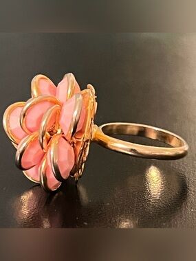 Vintage Gold Tone Pink Floral Cluster Statement Cocktail Ring